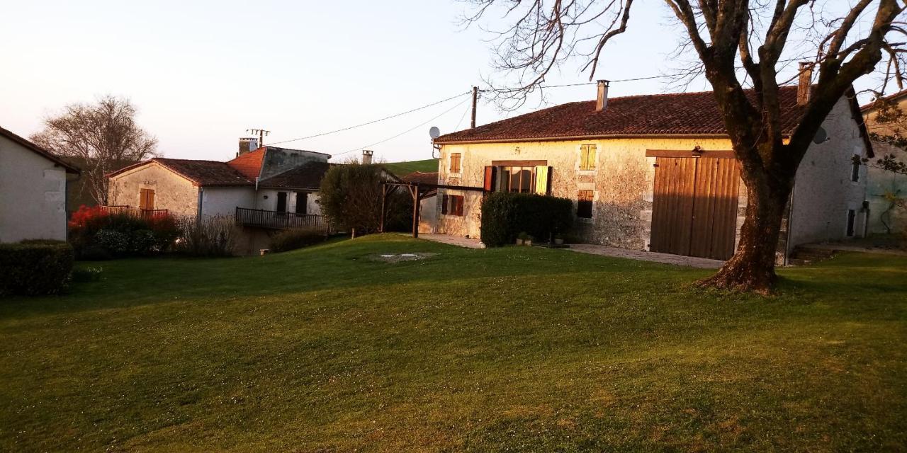 Villa La Tranquillité, Coutancie Nanteuil-Auriac-de-Bourzac Exterior foto
